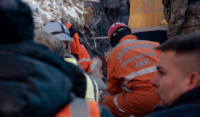 Marmara8217da Deprem Firtinasi Artci Sarsinti Sayisi 28 Bini Asti featured